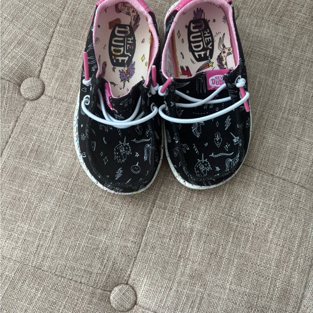 Hey Dude Kids Black and Pink Sneakers